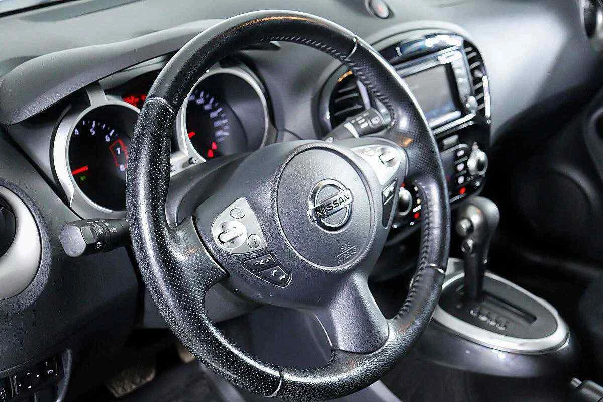 Nissan Juke, Белый, 2014, Вариатор, 117 л.с., цена от 915 000 руб.