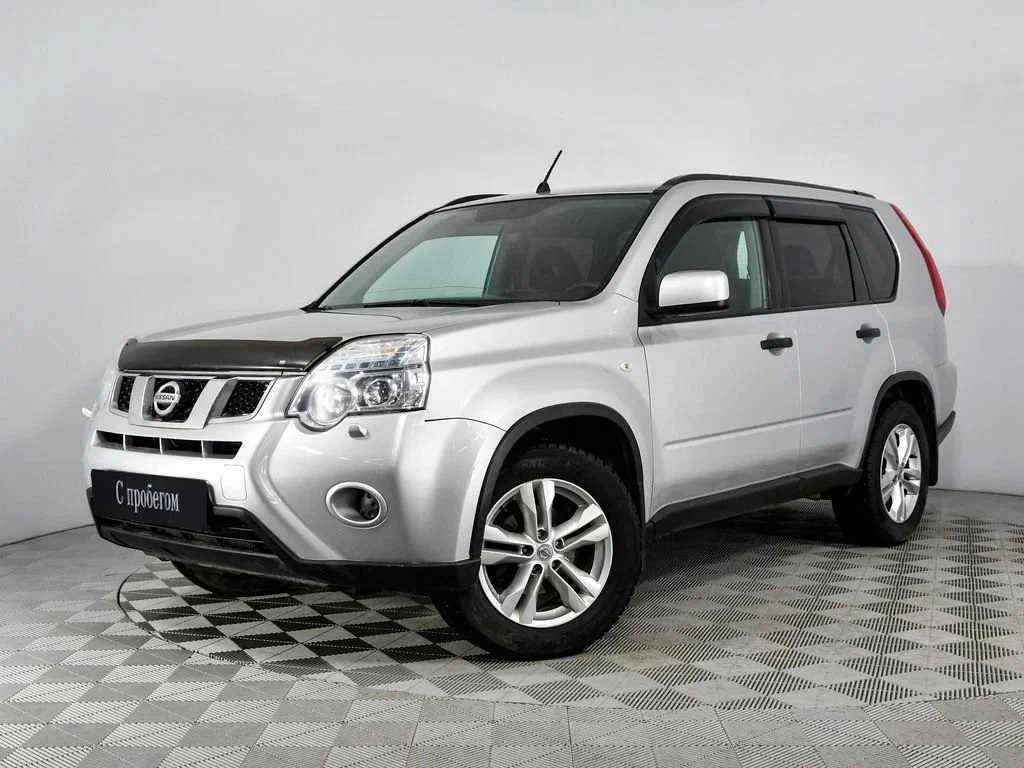 Nissan X-Trail, Серебряный, 2014, Вариатор, 141 л.с., цена от 839 000 руб.