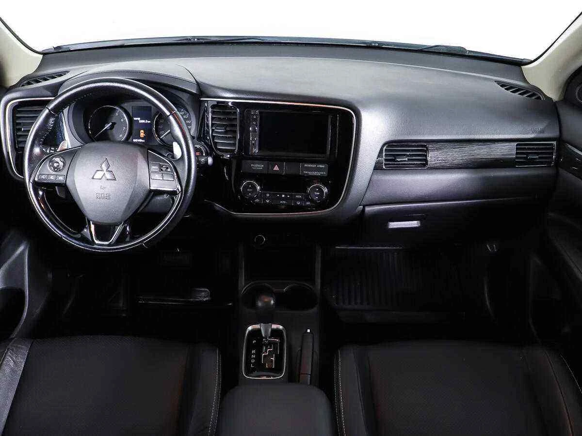 Mitsubishi Outlander, Белый, 2018, Автоматическая, 146 л.с., цена от 1 449 000 руб.