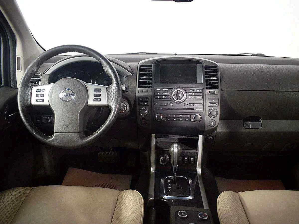 Nissan Pathfinder, Фиолетовый, 2011, Автоматическая, 231 л.с., цена от 995 000 руб.