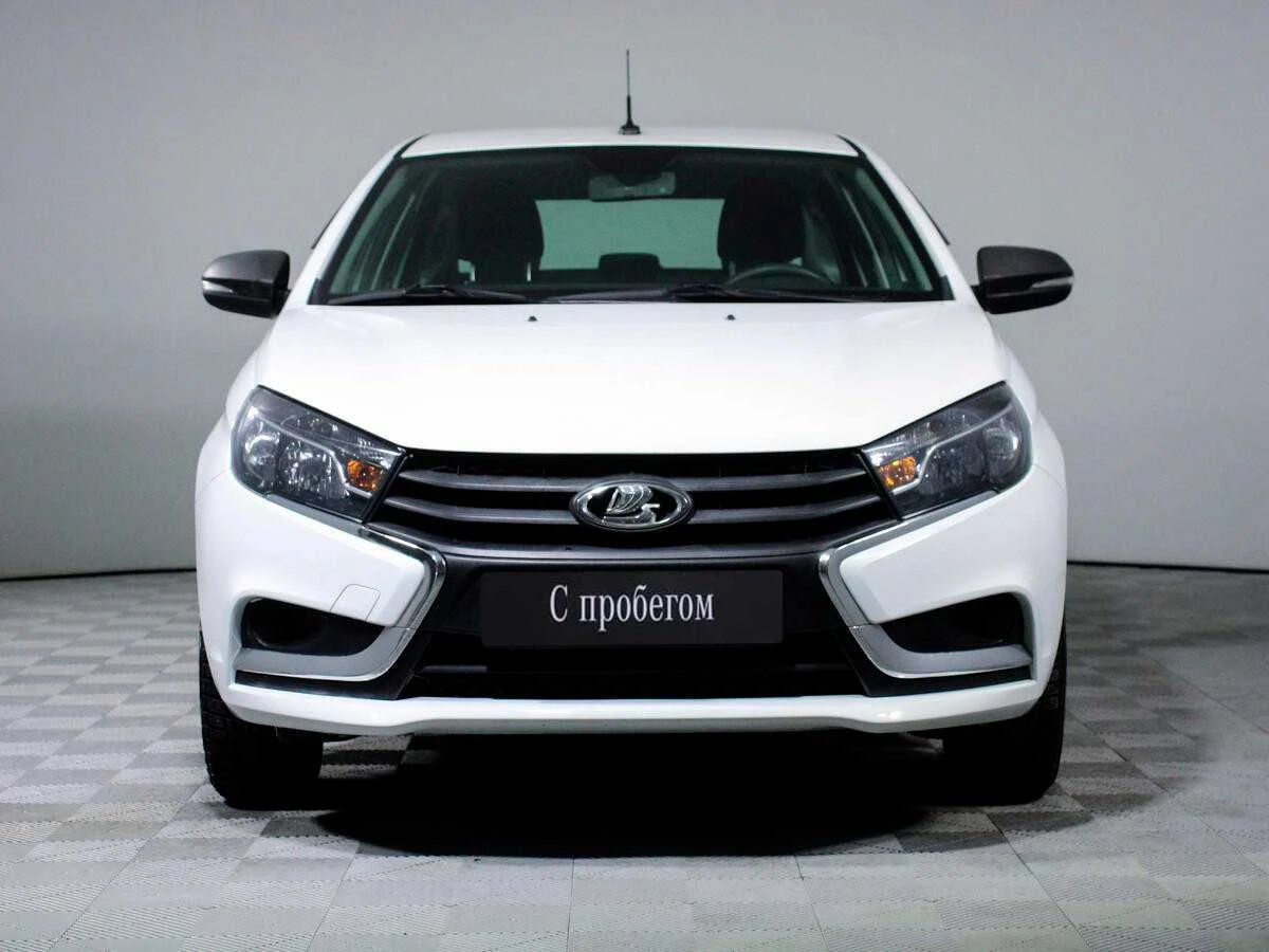 LADA VESTA, Белый, 2016, Механическая, 106 л.с., цена от 520 000 руб.