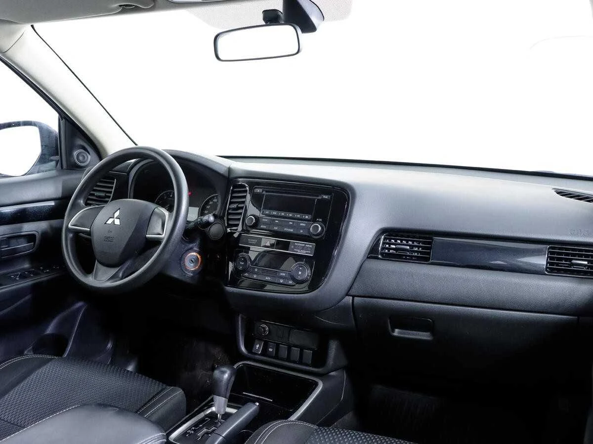 MITSUBISHI OUTLANDER, Белый, 2019, Вариатор, 146 л.с., цена от 1 087 200 руб.