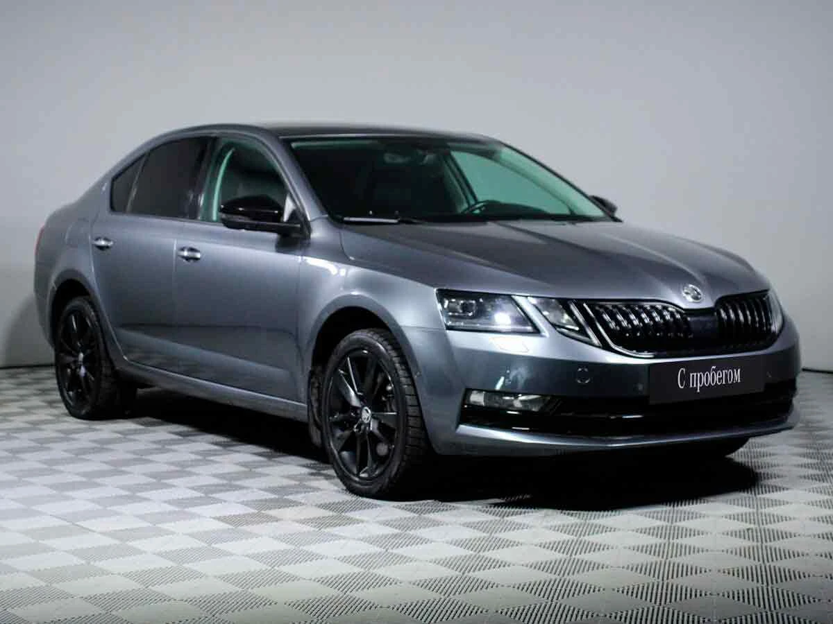 SKODA OCTAVIA, Серый, 2018, Робот, 180 л.с., цена от 1 488 000 руб.