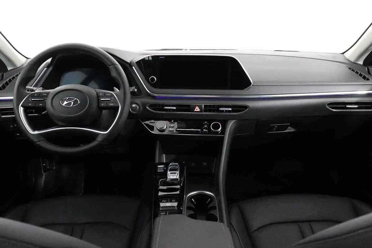 Hyundai Sonata, Черный, 2022, Автоматическая, 180 л.с., цена от 2 205 000 руб.