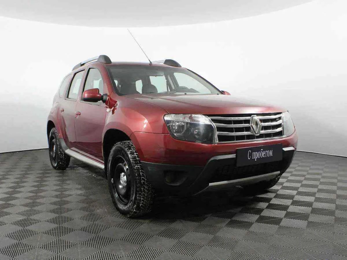 Renault Duster, Красный, 2013, Механическая, 135 л.с., цена от 546 000 руб.