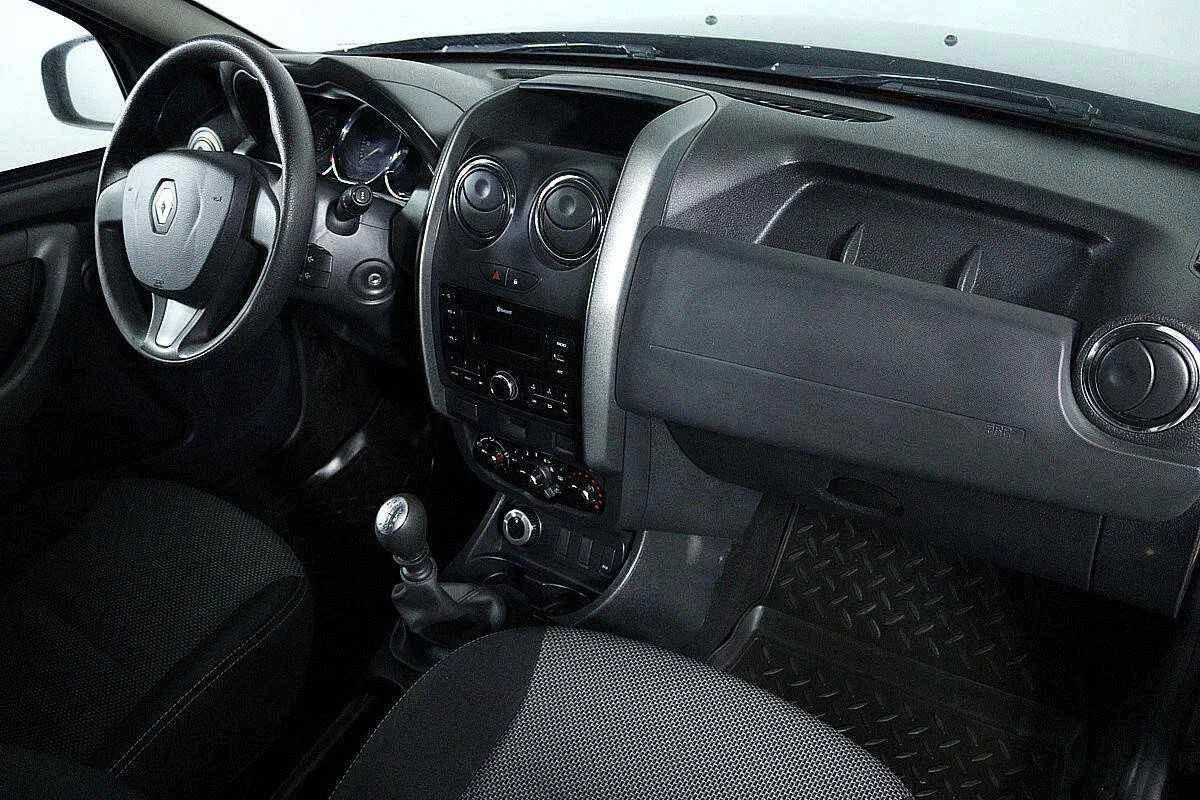 Renault Duster, Коричневый, 2018, Механическая, 143 л.с., цена от 1 219 000 руб.
