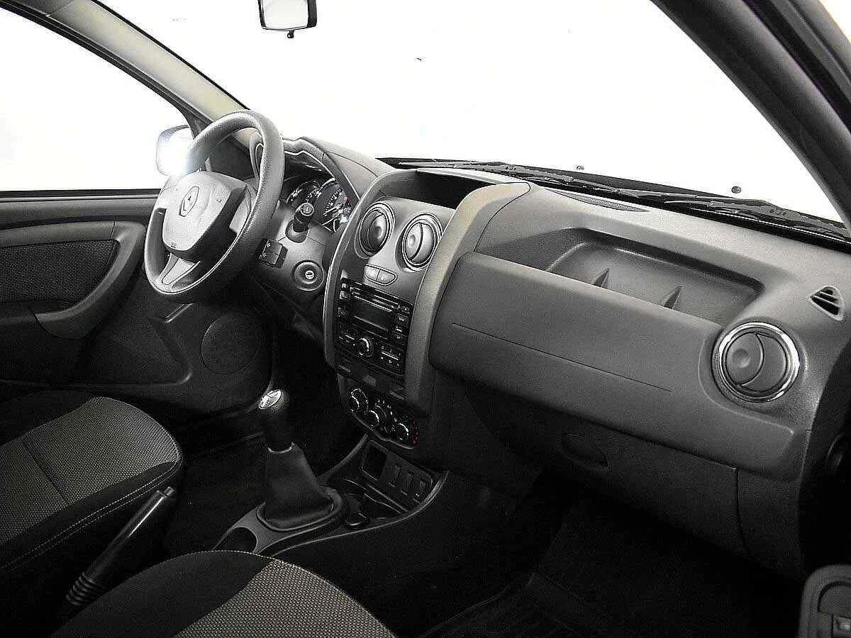 Renault Duster, Коричневый, 2016, Механическая, 114 л.с., цена от 986 000 руб.