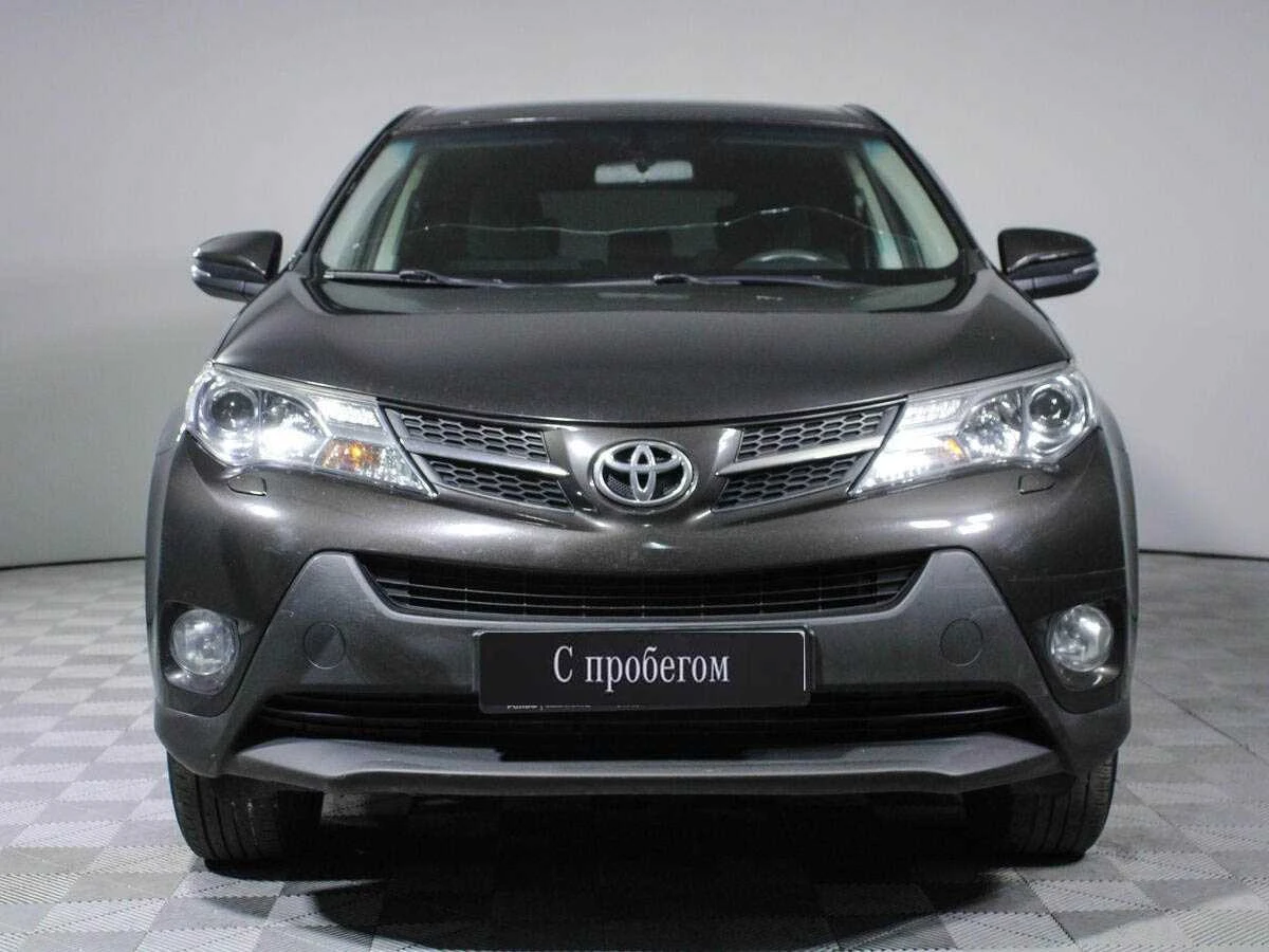 TOYOTA RAV4, Черный, 2015, Вариатор, 146 л.с., цена от 1 088 000 руб.