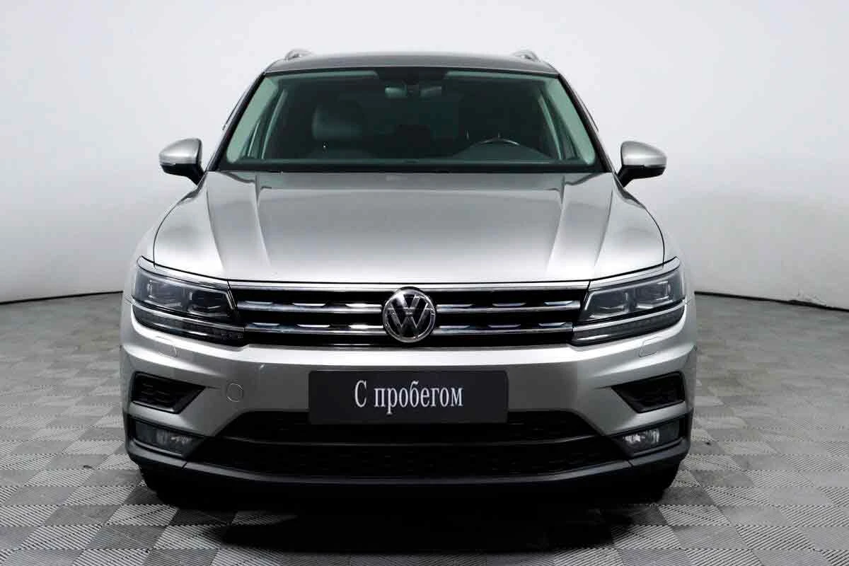 VOLKSWAGEN TIGUAN, Серебряный, 2017, Робот, 150 л.с., цена от 1 692 800 руб.