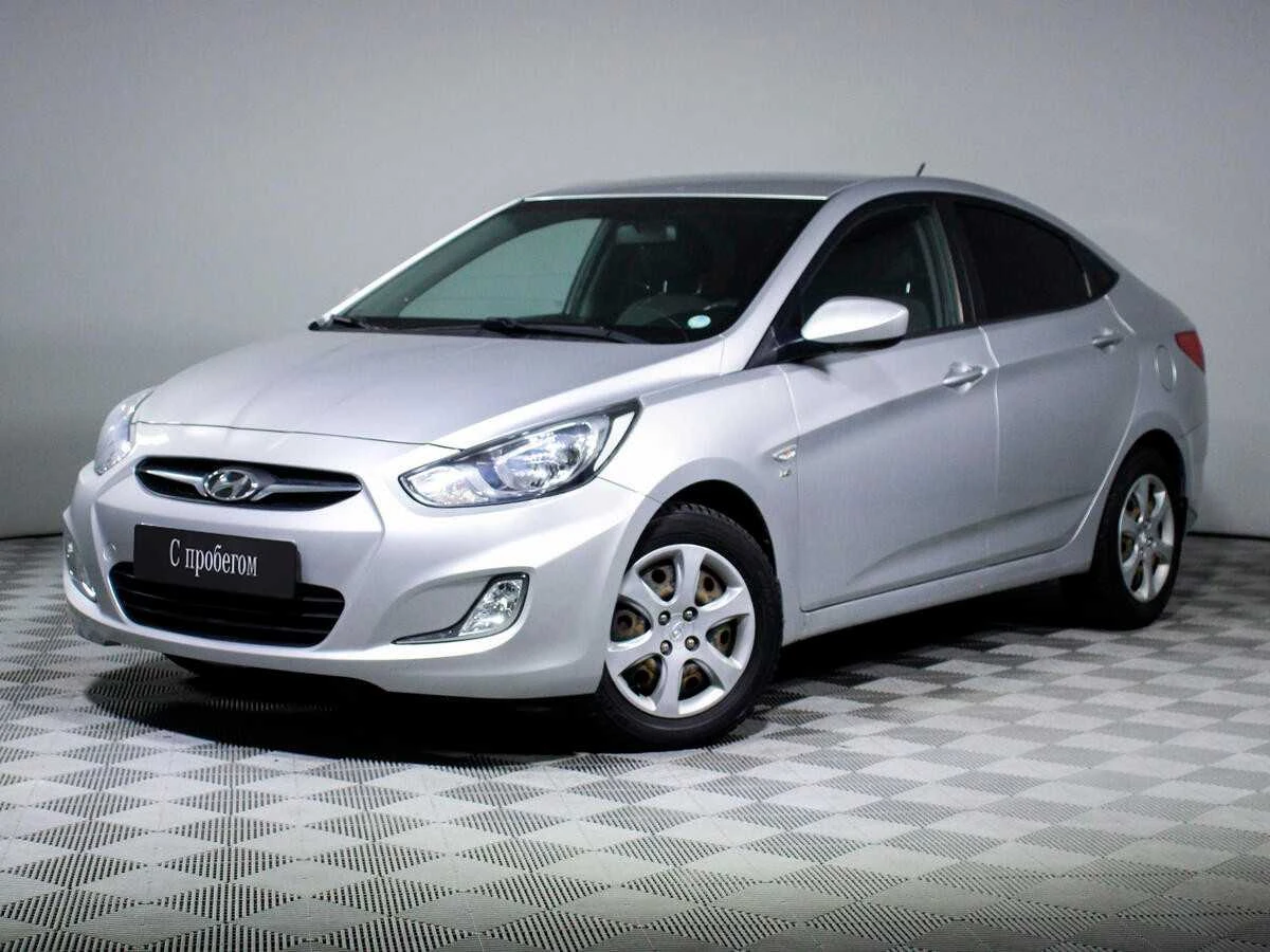HYUNDAI SOLARIS, Серебряный, 2011, Механическая, 123 л.с., цена от 544 000 руб.