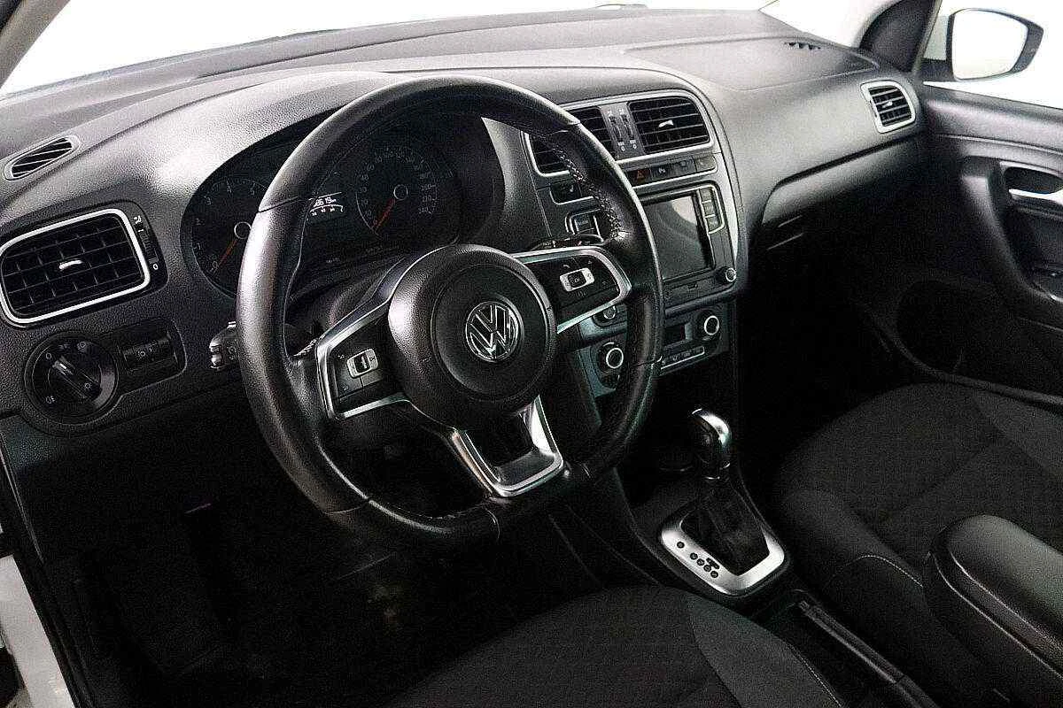 Volkswagen Polo, Белый, 2018, Автоматическая, 110 л.с., цена от 487 000 руб.