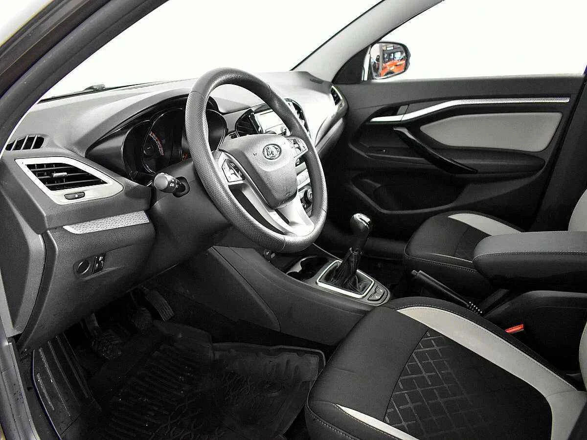 LADA Vesta SW Cross, Коричневый, 2020, Механическая, 106 л.с., цена от 826 000 руб.