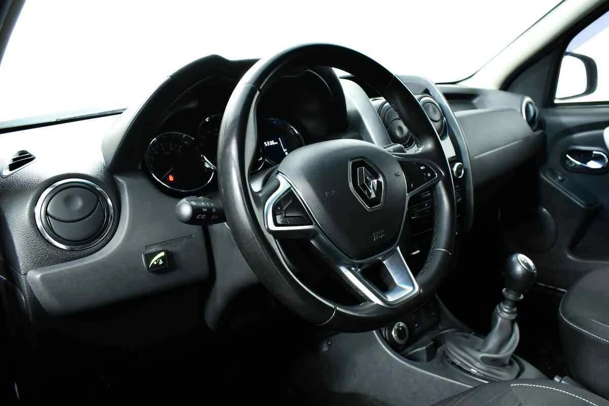 Renault Duster, Белый, 2019, Механическая, 143 л.с., цена от 1 000 000 руб.