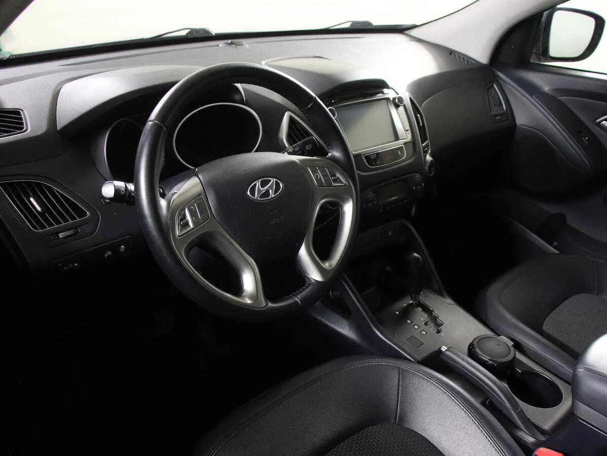 Hyundai ix35, Серебряный, 2015, Автоматическая, 150 л.с., цена от 935 000 руб.