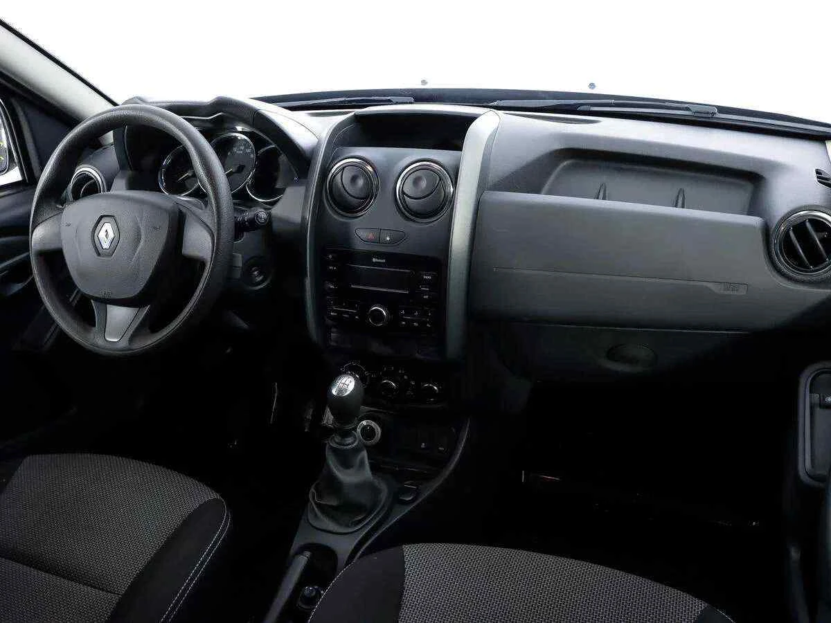 Renault Duster, Коричневый, 2018, Механическая, 143 л.с., цена от 1 527 000 руб.