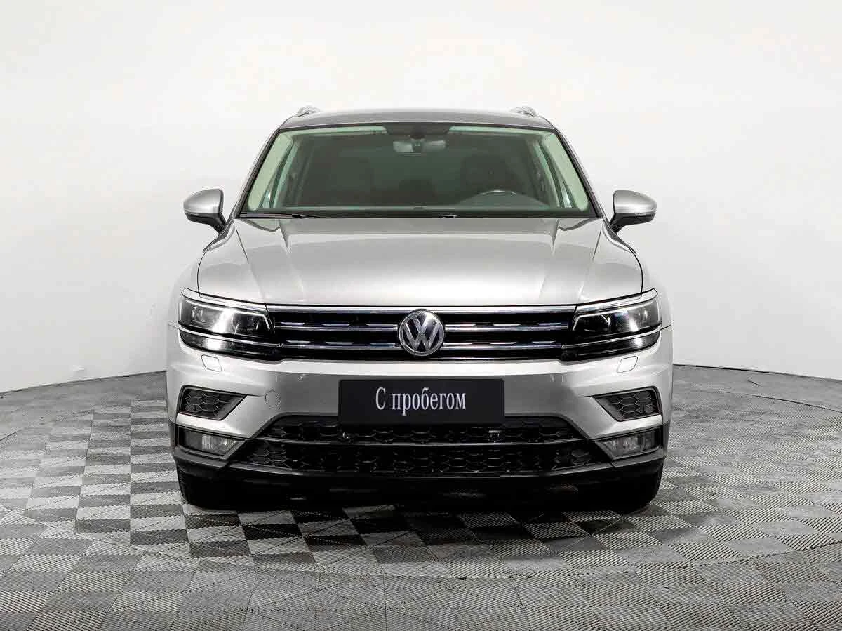 VOLKSWAGEN TIGUAN, Серебряный, 2018, Робот, 150 л.с., цена от 1 458 400 руб.