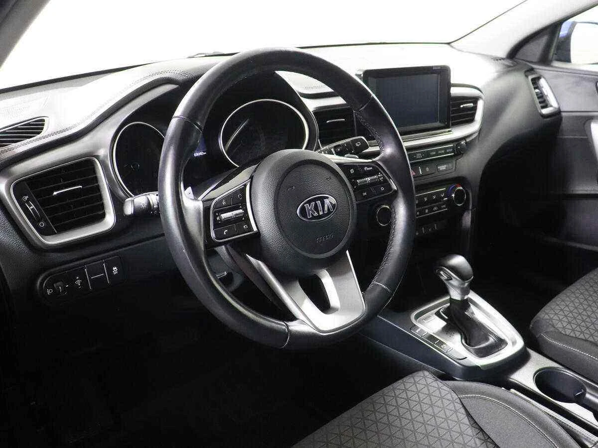 KIA Ceed, Синий, 2019, Автоматическая, 128 л.с., цена от 1 240 000 руб.