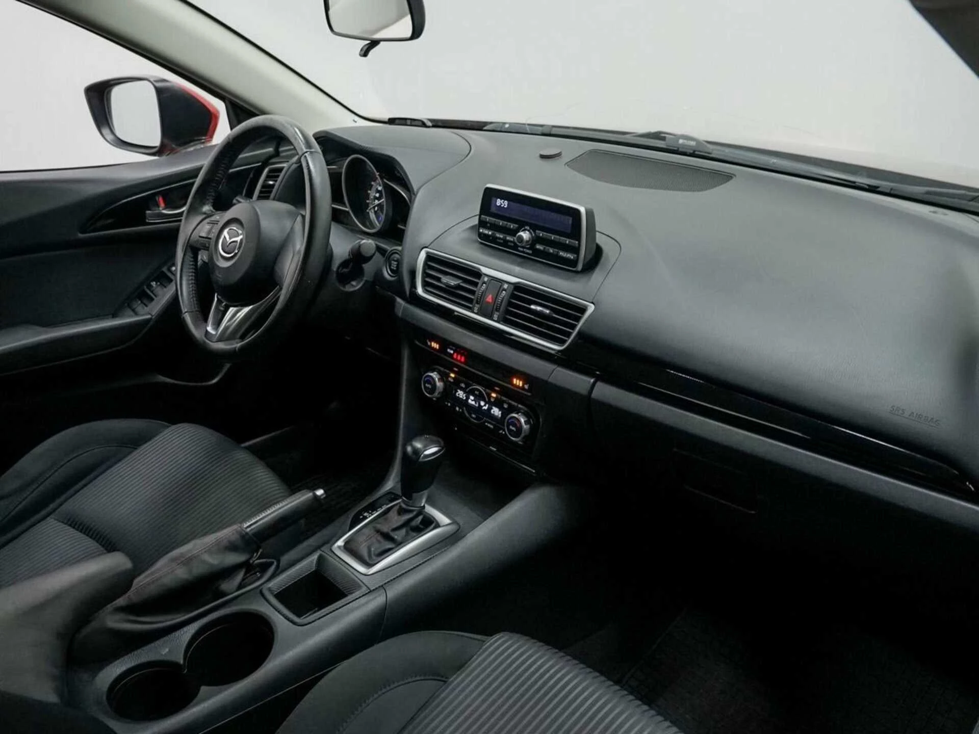 MAZDA 3, Красный, 2013, Автоматическая, 104 л.с., цена от 824 000 руб.