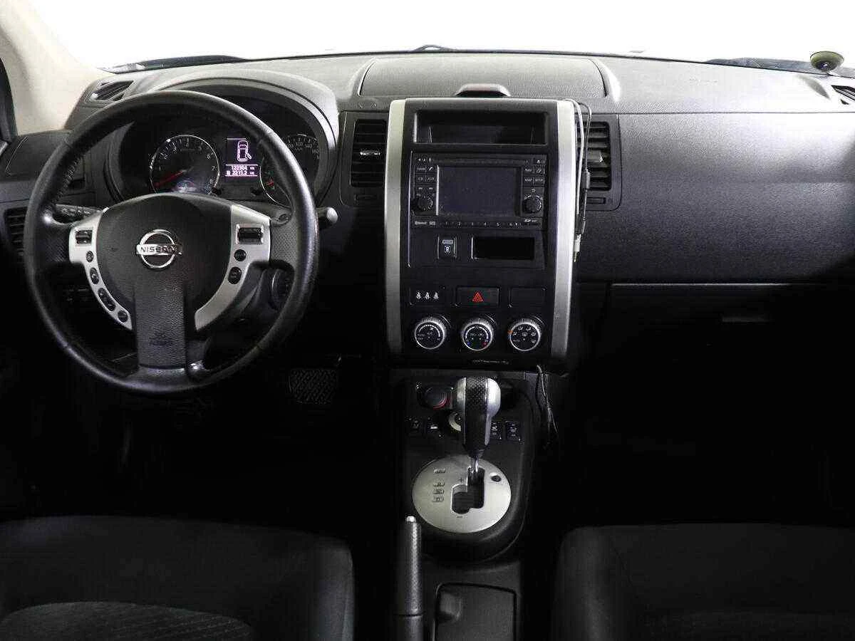 Nissan X-Trail, Черный, 2013, Вариатор, 169 л.с., цена от 779 000 руб.
