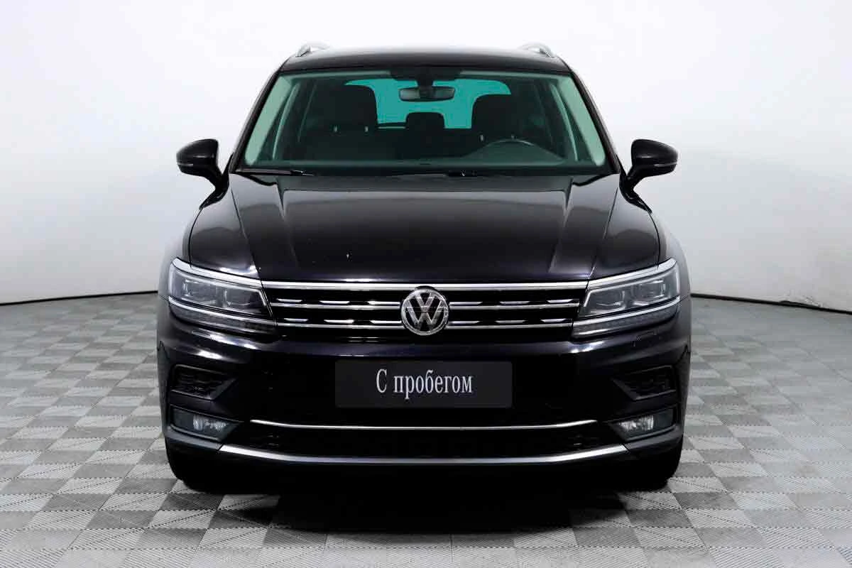 VOLKSWAGEN TIGUAN, Черный, 2017, Робот, 150 л.с., цена от 1 331 200 руб.