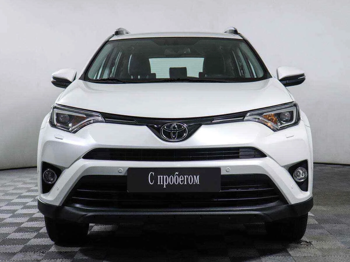 Toyota RAV 4, Белый, 2017, Вариатор, 146 л.с., цена от 1 979 000 руб.