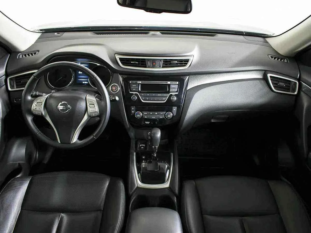 Nissan X-Trail, Черный, 2015, Вариатор, 144 л.с., цена от 1 118 000 руб.