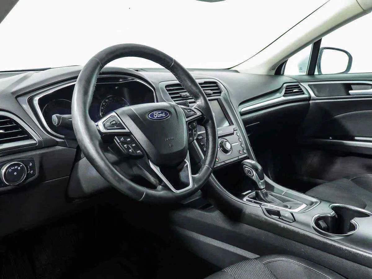 Ford Mondeo, Белый, 2017, Автоматическая, 149 л.с., цена от 899 000 руб.