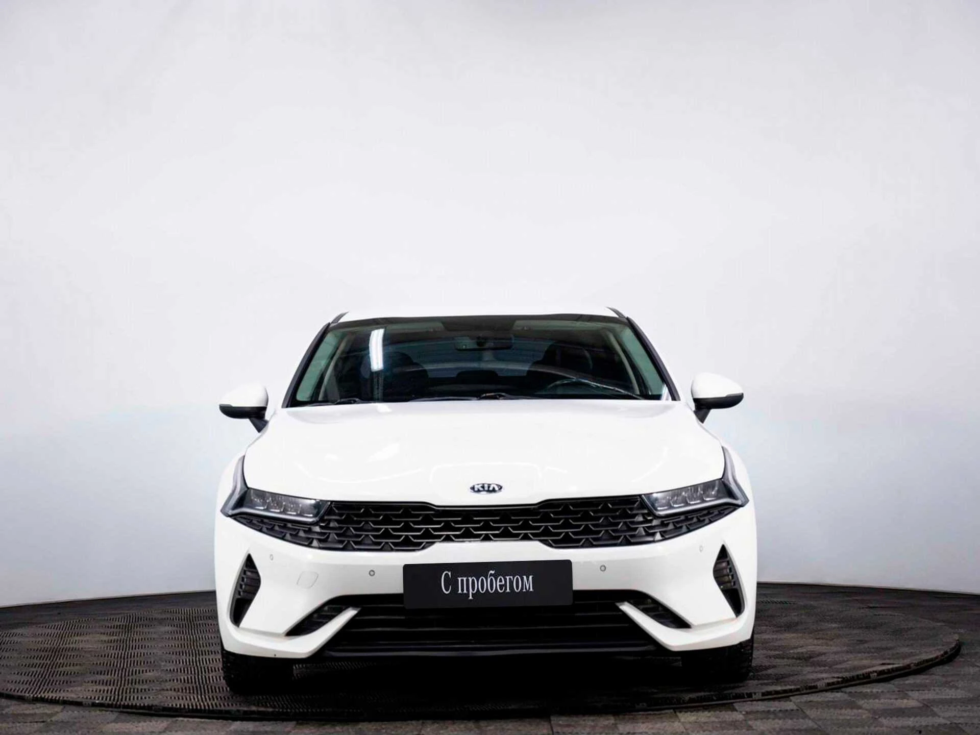 KIA K5, Белый, 2021, Автоматическая, 150 л.с., цена от 1 440 000 руб.