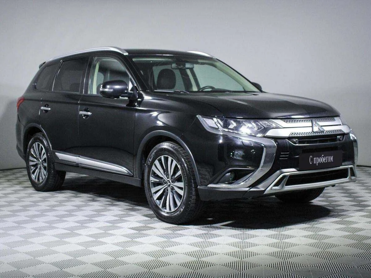 MITSUBISHI OUTLANDER, Белый, 2019, Вариатор, 167 л.с., цена от 1 407 200 руб.