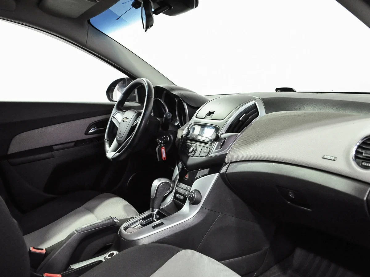 Chevrolet Cruze, Черный, 2013, Автоматическая, 141 л.с., цена от 622 800 руб.