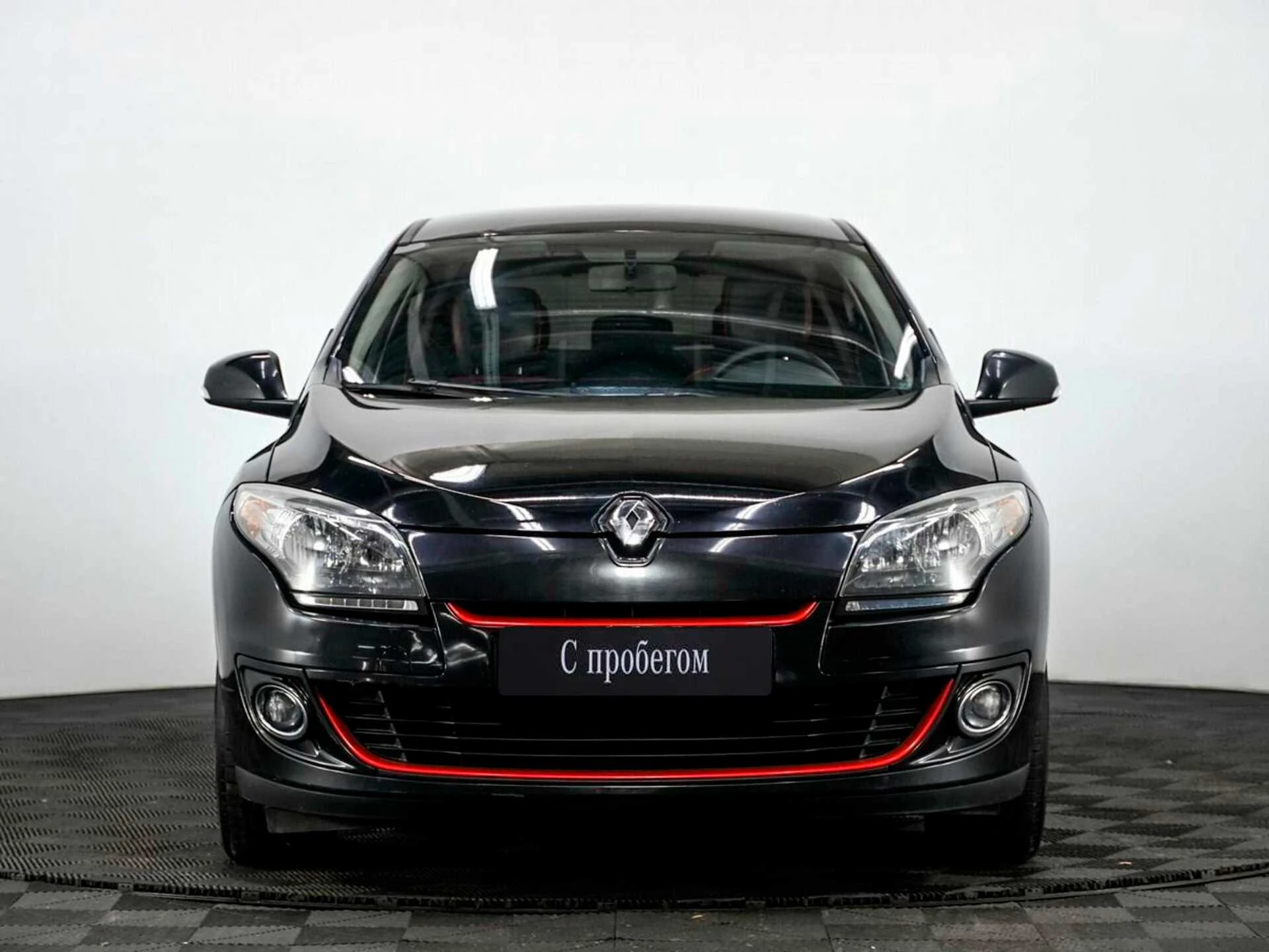 RENAULT MEGANE, Черный, 2013, Вариатор, 114 л.с., цена от 504 000 руб.