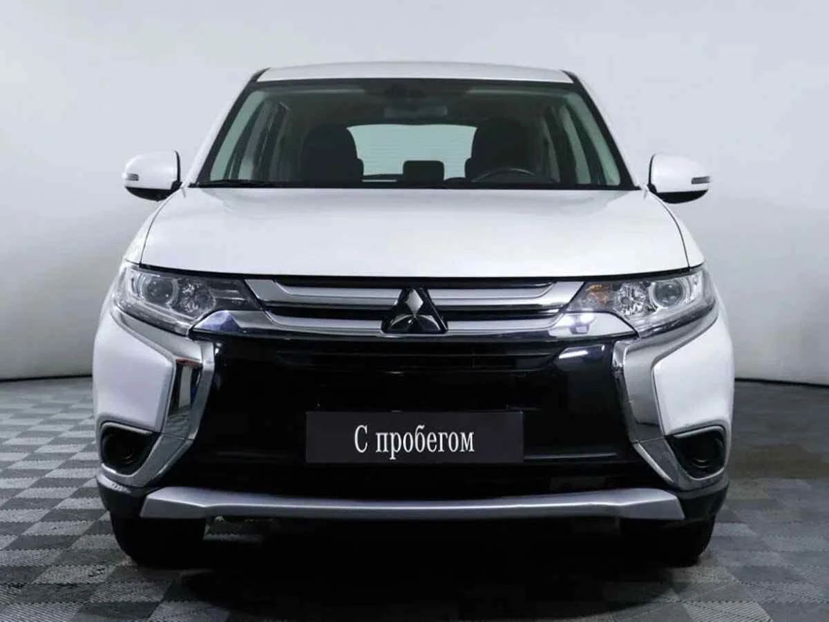 Mitsubishi Outlander, Белый, 2016, Вариатор, 167 л.с., цена от 1 269 000 руб.