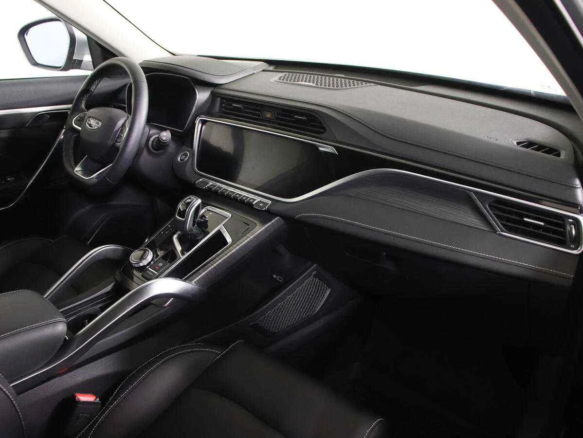 Geely Atlas Pro, Серебряный, 2021, Робот, 177 л.с., цена от 1 713 000 руб.