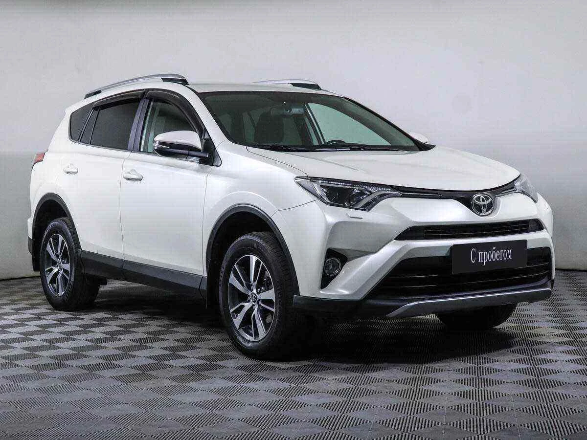 Toyota RAV 4, Белый, 2017, Автоматическая, 180 л.с., цена от 1 788 000 руб.