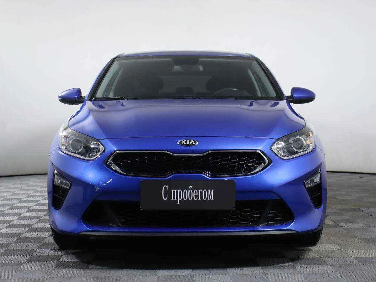 KIA Ceed, Синий, 2018, Робот, 140 л.с., цена от 1 099 000 руб.