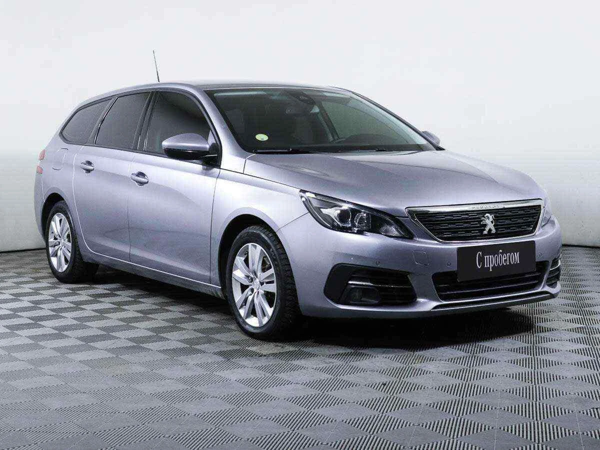 Peugeot 308, Голубой, 2018, Механическая, 131 л.с., цена от 615 000 руб.