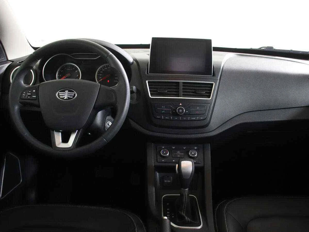 FAW Besturn X40, Серый, 2020, Автоматическая, 108 л.с., цена от 1 307 000 руб.