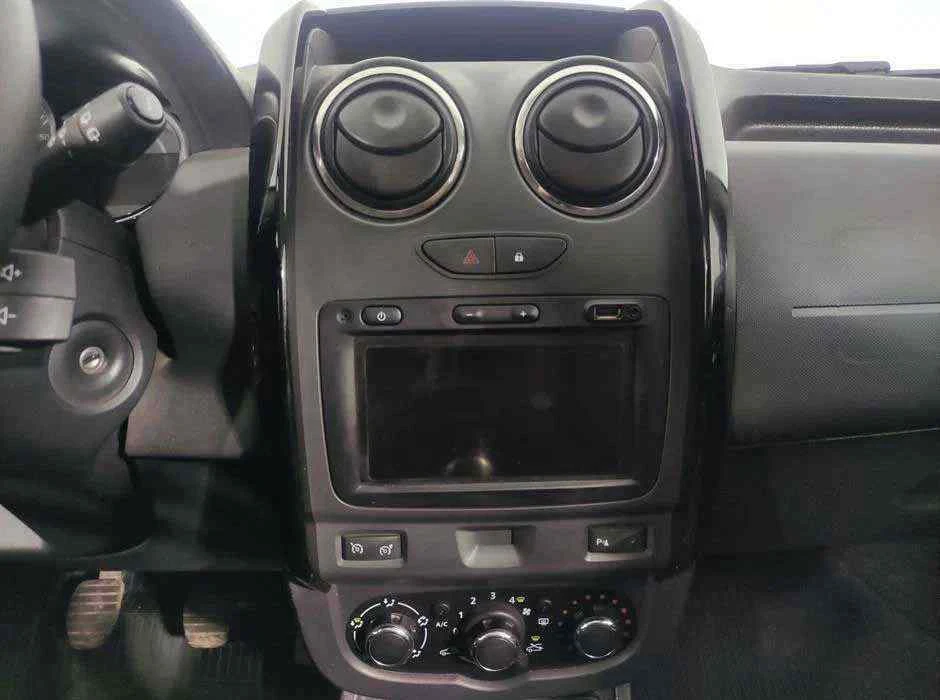 Renault Duster, Зеленый, 2019, Механическая, 143 л.с., цена от 1 430 000 руб.