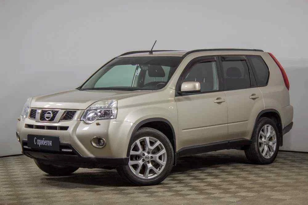 Nissan X-Trail, Бежевый, 2011, Вариатор, 141 л.с., цена от 698 000 руб.