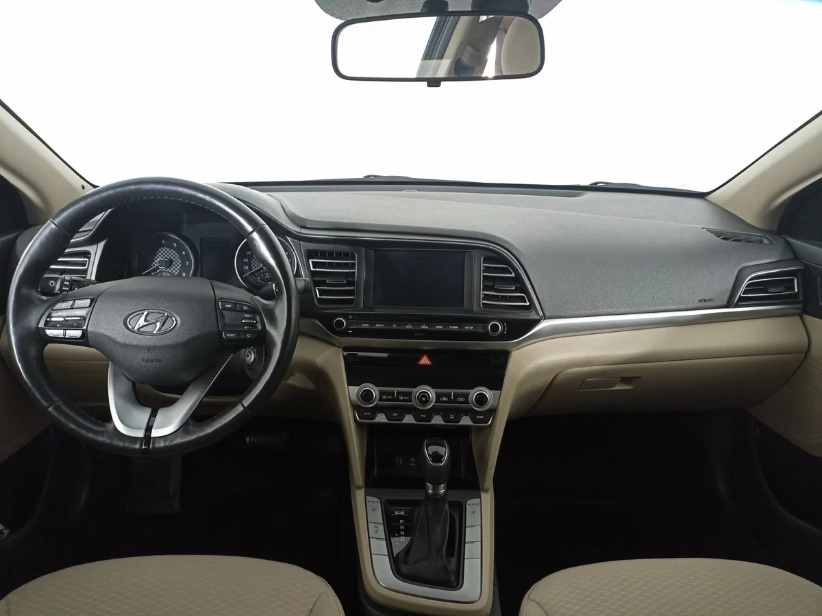Hyundai Elantra, Черный, 2019, Автоматическая, 128 л.с., цена от 1 122 000 руб.