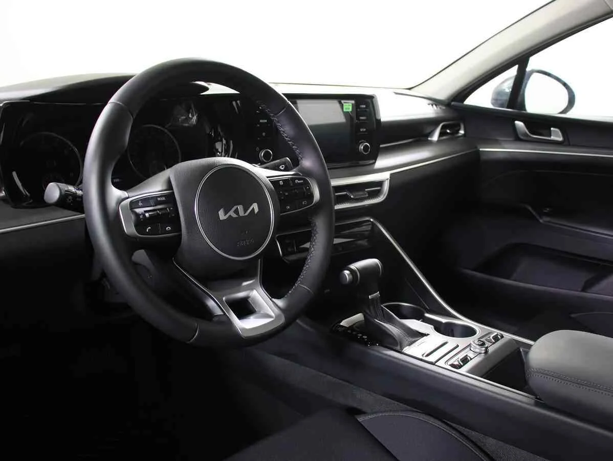 KIA K5, Серый, 2022, Автоматическая, 150 л.с., цена от 2 405 000 руб.