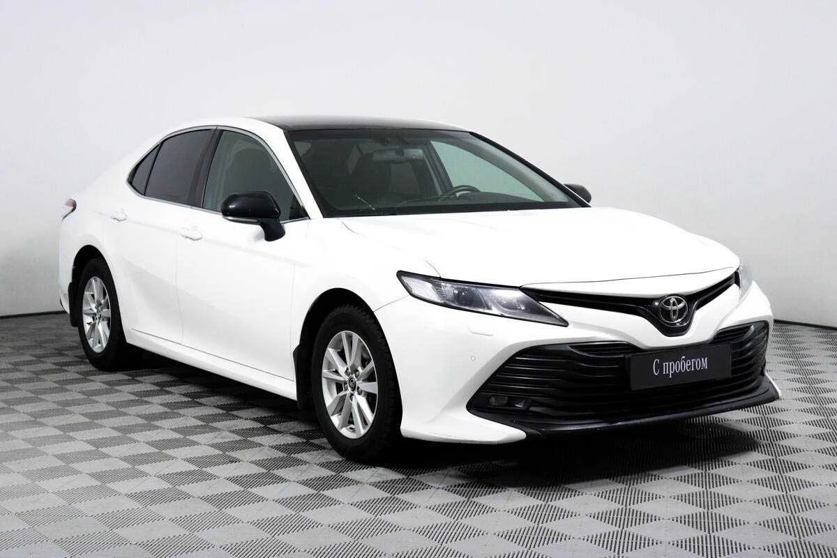 TOYOTA CAMRY, Белый, 2019, Автоматическая, 181 л.с., цена от 1 872 000 руб.