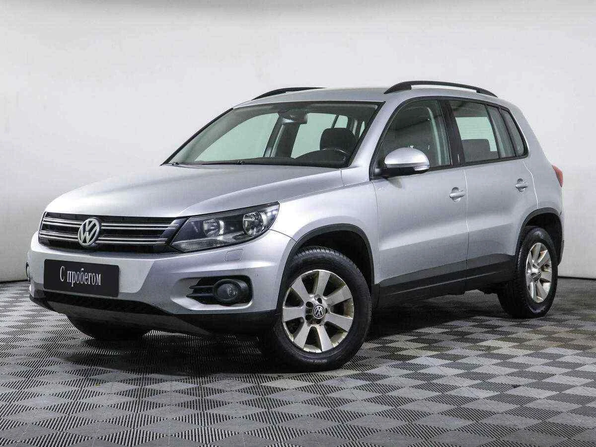 Volkswagen Tiguan, Серебряный, 2011, Робот, 170 л.с., цена от 596 000 руб.