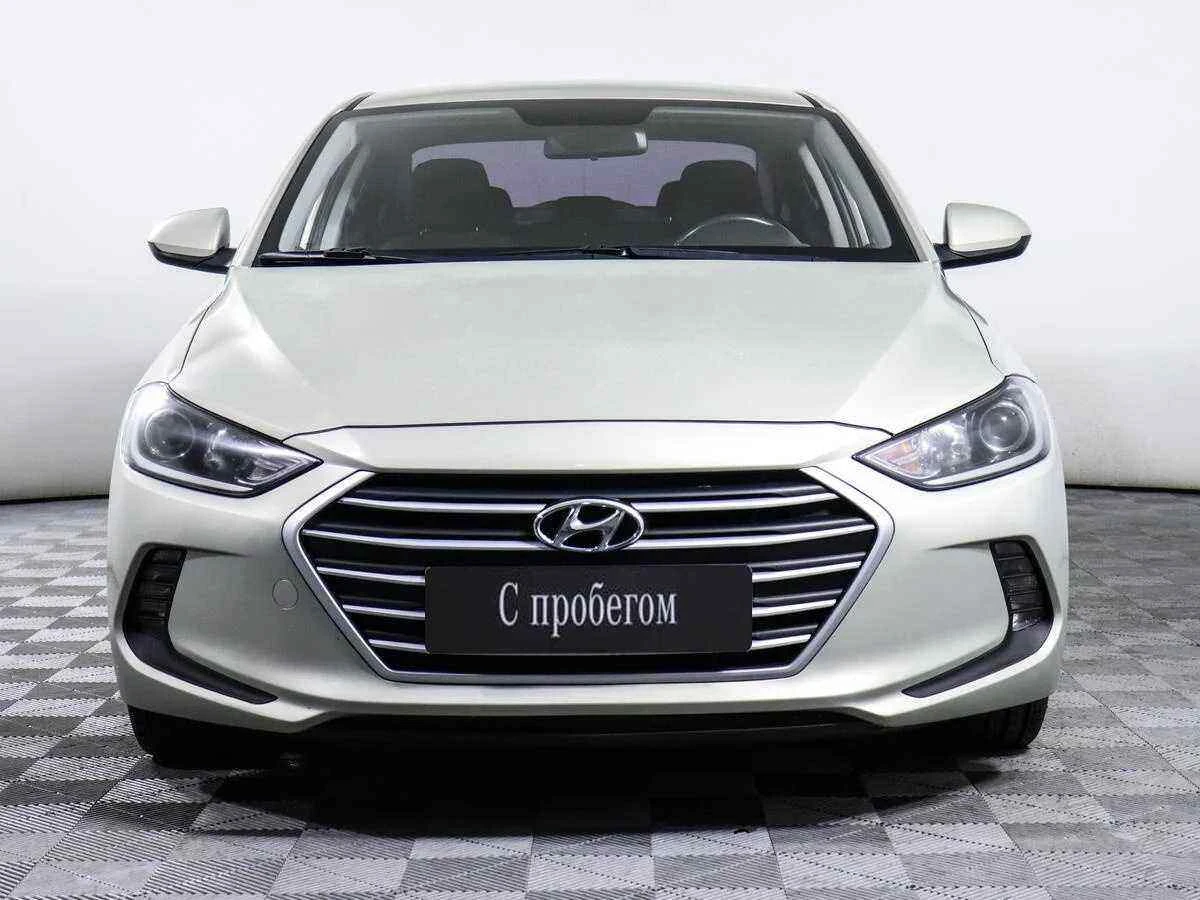 Hyundai Elantra, Серебряный, 2018, Механическая, 128 л.с., цена от 942 000 руб.