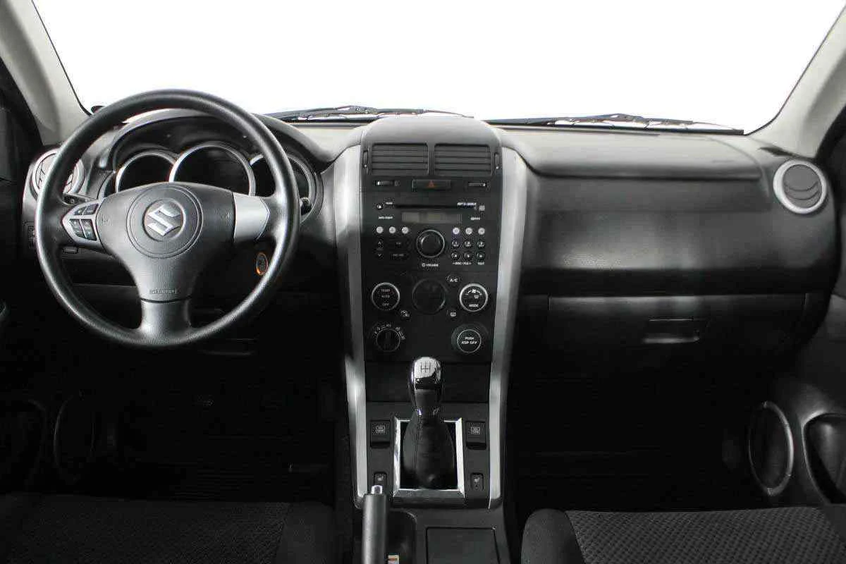 Suzuki Grand Vitara, Черный, 2010, Механическая, 169 л.с., цена от 535 000 руб.