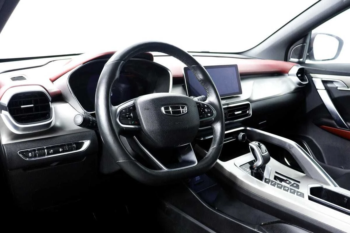 GEELY COOLRAY, Белый, 2020, Робот, 150 л.с., цена от 1 093 600 руб.