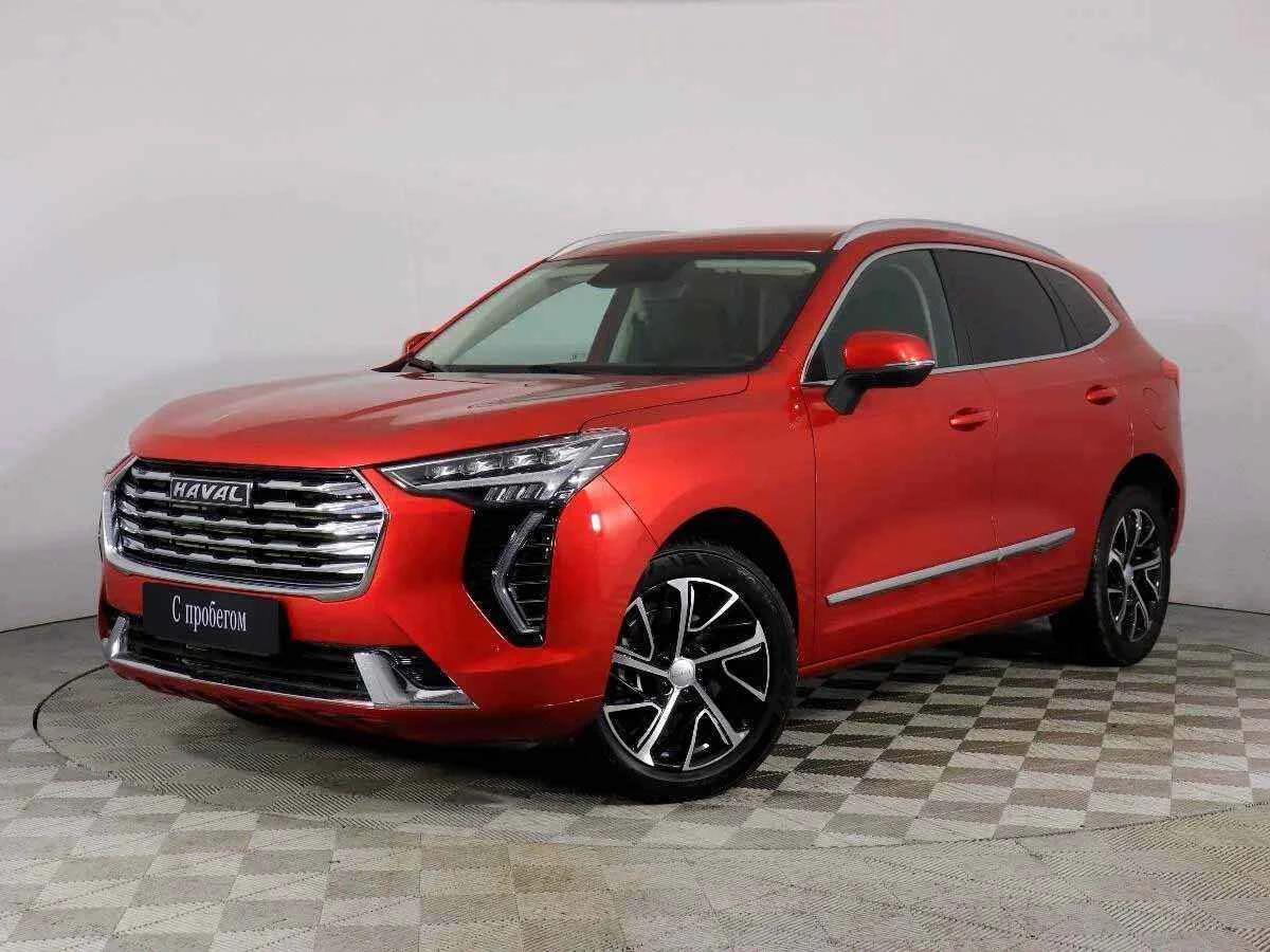 Haval Jolion, Красный, 2021, Робот, 150 л.с., цена от 1 566 000 руб.