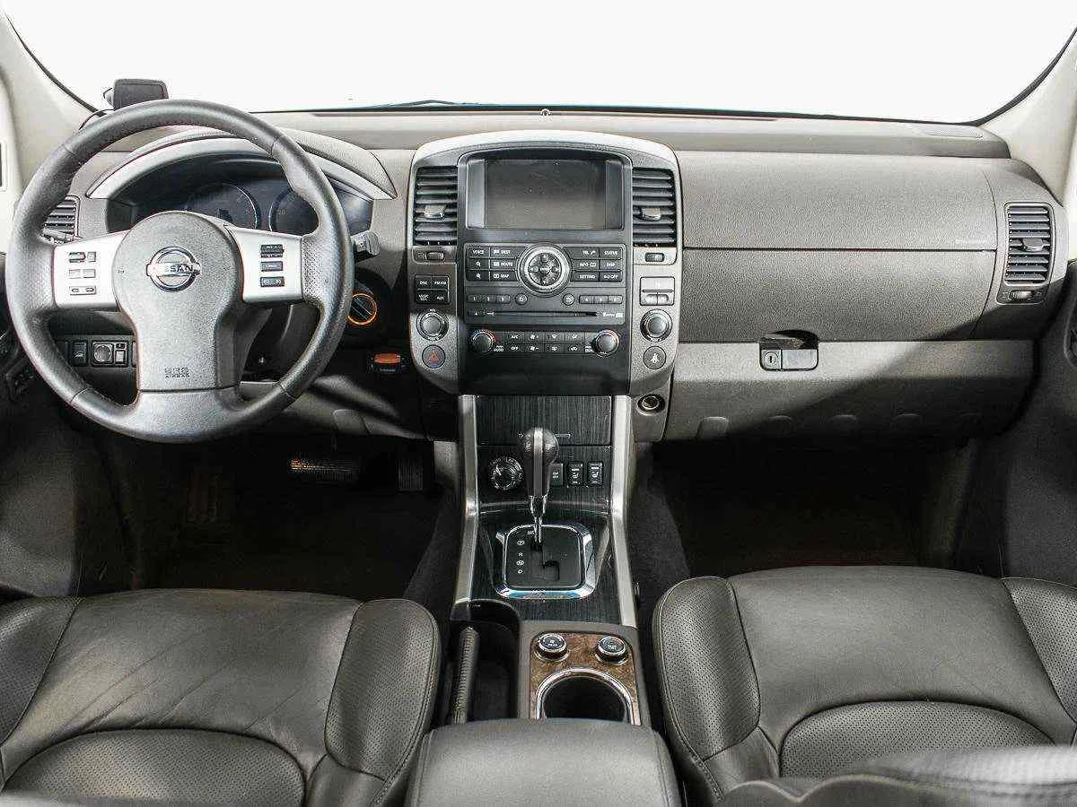 Nissan Pathfinder, Черный, 2011, Автоматическая, 231 л.с., цена от 1 030 000 руб.