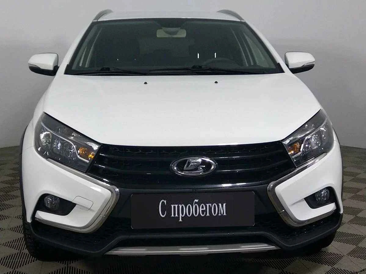 LADA Vesta SW Cross, Белый, 2018, Механическая, 122 л.с., цена от 626 000 руб.