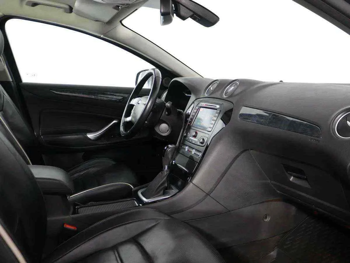 Ford Mondeo, Серый, 2013, Робот, 200 л.с., цена от 579 000 руб.